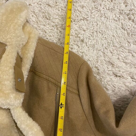 Zara Basic Wool Sherpa Blend Long Sleeve Coat.  Tan/Cream. Medium. Streetwear. - Picture 12 of 16